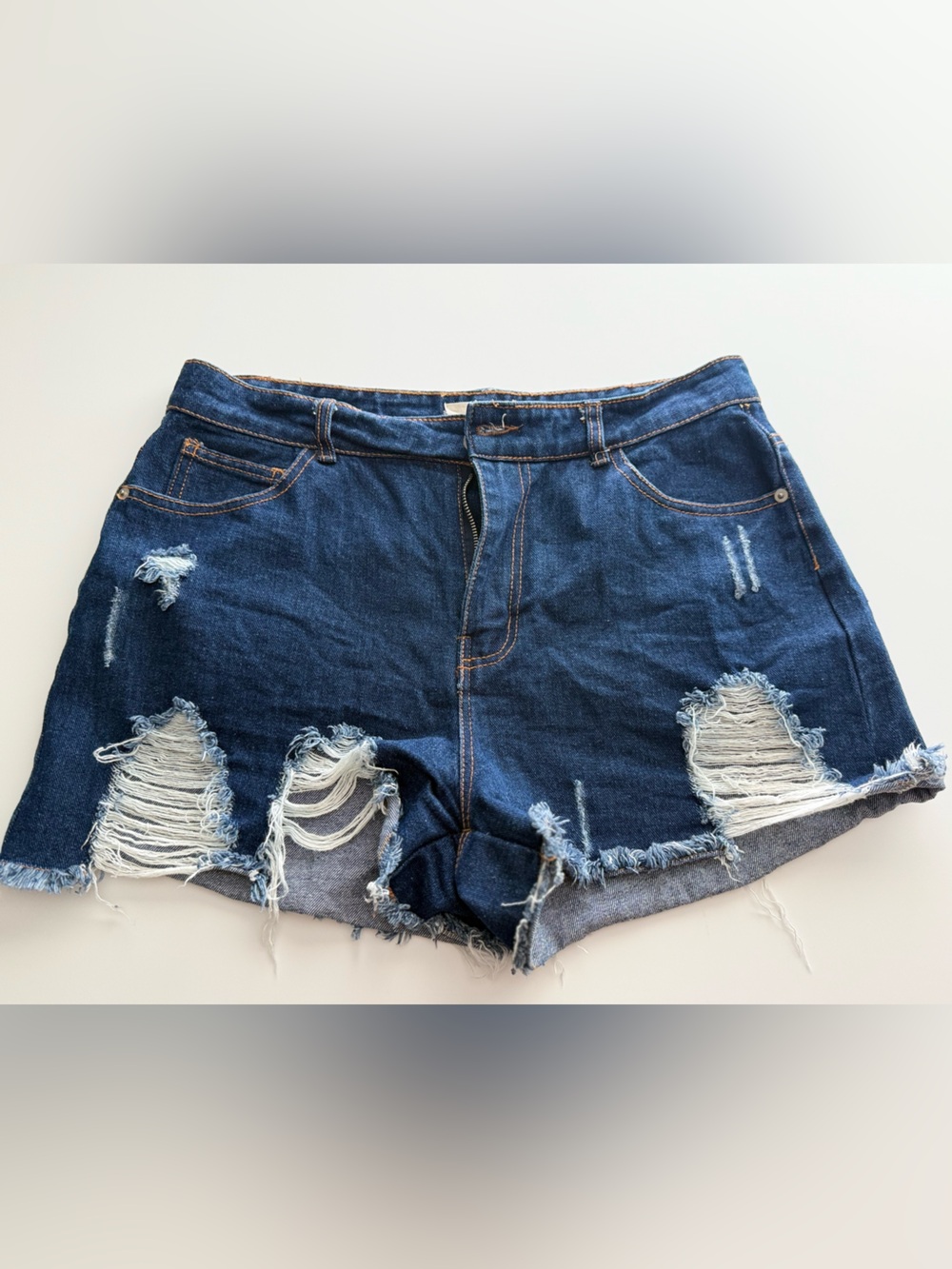 Chelsea & Violet Distressed Dark Blue Denim Shorts 99%cotton